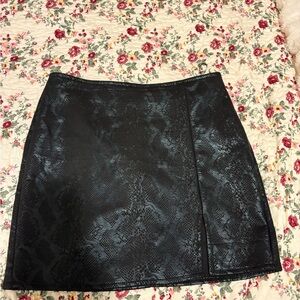 Iris Black Textured Mini Skirt